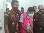 Kejari Pelalawan lakukan penahanan terhadap tersangka Korupsi PD Tuah Sekata