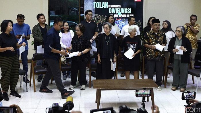 petisi-tolak-revisi-uu-tni-1742217434074_169.jpeg